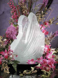 Swan ice sculpture for wedding decor